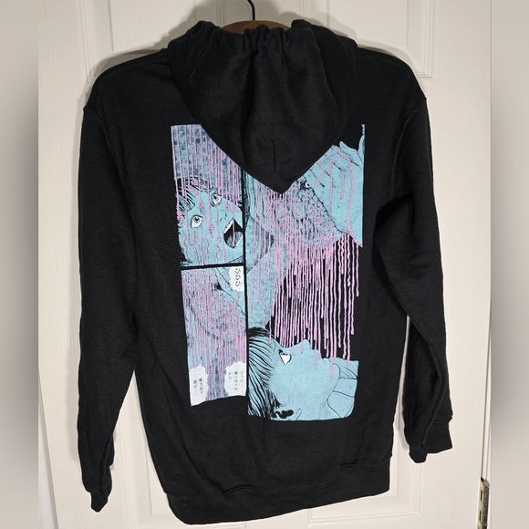 junji ito collection Other - Anime Black Graphic Junji Ito Collection with Anime Design Crunchyroll S